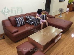Nên chọn mua ghế sofa loại nào để phù hợp với phòng khách gia đình? 1
